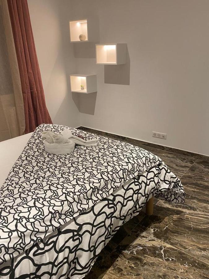 Au Calme Apartment Ле Кане Екстериор снимка